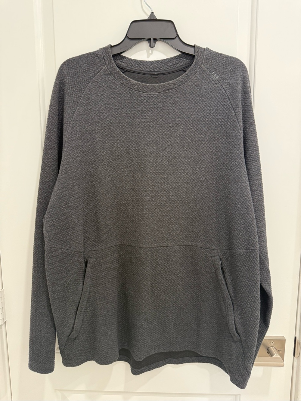 Textured crew sweatshirt